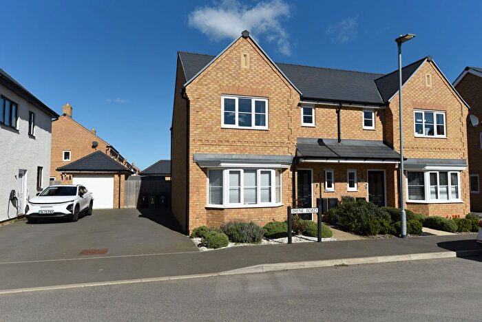 3 Bedroom Semi Detached House For Sale In Payne Road, Sawtry, PE28