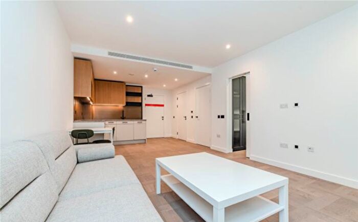 1 Bedroom Flat For Sale In Merino Gardens, London, E1W