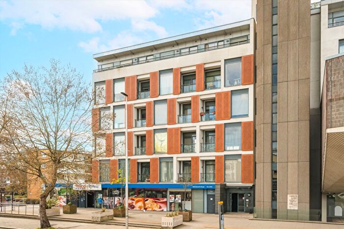 1 Bedroom Flat For Sale In Wandsworth Road, South Lambeth, SW8