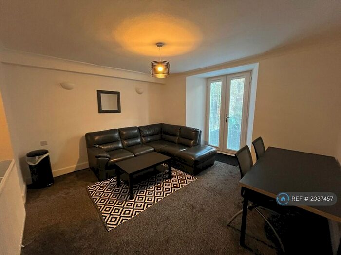 1 Bedroom Flat To Rent In Morrison St, Edinburgh, EH3