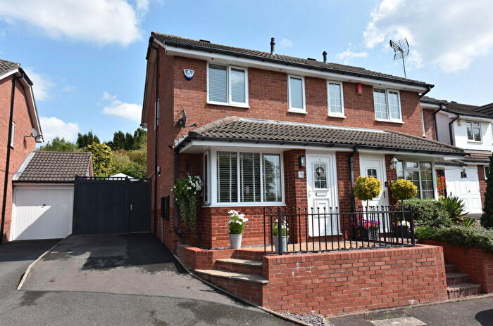 2 Bedroom Semi Detached House For Sale In Pensnett/ Gornal, Wrighton Drive, DY5