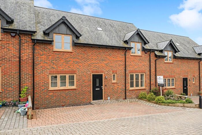 4 Bedroom Terraced House For Sale In Home Farm, Embley Lane, East Wellow, Romsey, SO51