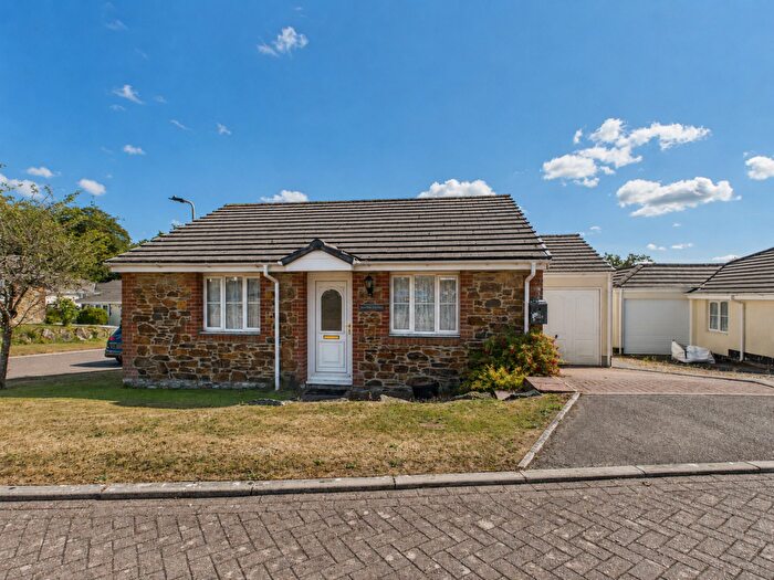 2 Bedroom Detached Bungalow For Sale In Maytree Close, Halwill Junction, EX21