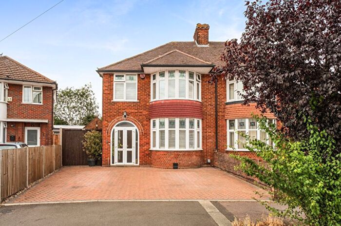 3 Bedroom Semi-Detached House For Sale In Risborough Road, Bedford, MK41