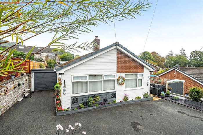 3 Bedroom Bungalow For Sale In Brynwood Drive, Newtown, Powys, SY16
