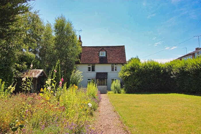 4 Bedroom Detached House For Sale In Quarry Hill Road, Borough Green, TN15