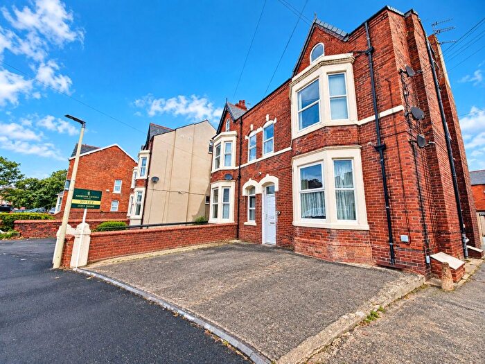 1 Bedroom Flat To Rent In Park Road, Lytham Saint Annes, FY8