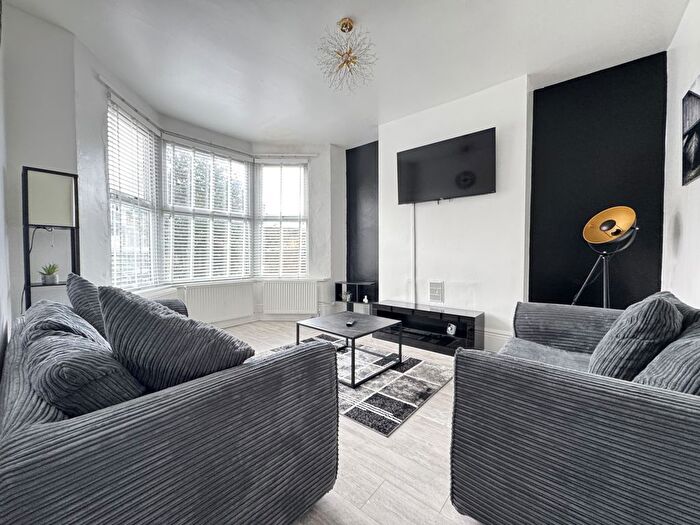 4 Bedroom Terraced House To Rent In Burngreave Street, Sheffield, South Yorkshire, S3