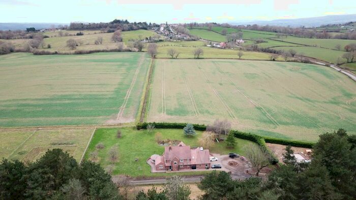 5 Bedroom Detached House For Sale In Tenbury Road, Clows Top, Kidderminster, DY14