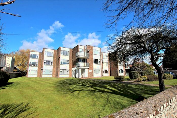 Apartment To Rent In Hampden Court, Chesswood Road, Worthing, West Sussex, BN11