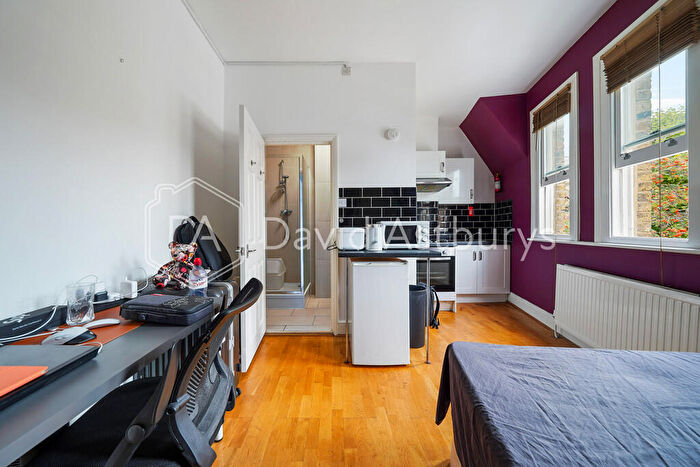 Studio To Rent In Churchway, Euston, London, NW1