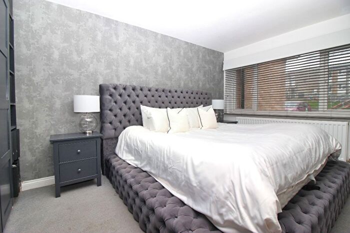 3 Bedroom Terraced House For Sale In Church Road, West Kingsdown, TN15