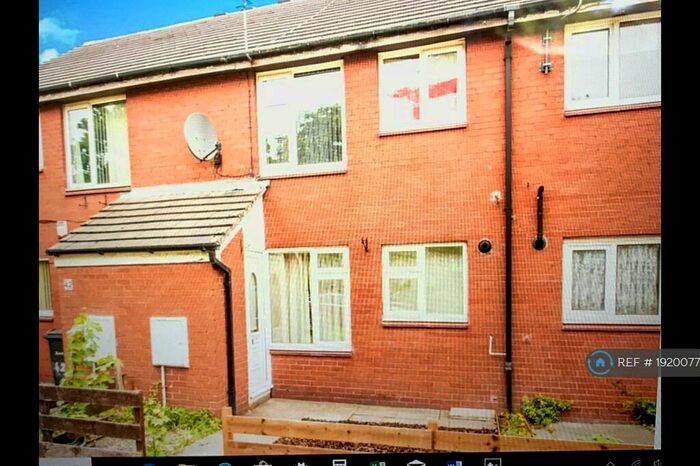1 Bedroom Flat To Rent In Sharp House Road, Leeds, LS10