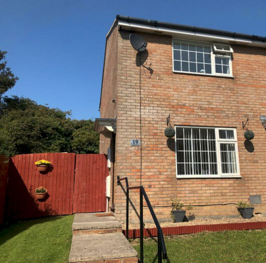 2 Bedroom House To Rent In Hedgemoor, Brackla, Bridgend, CF31