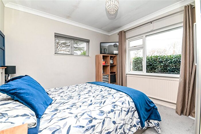 2 Bedroom Bungalow For Sale In Manor Road, New Milton, Hampshire, BH25