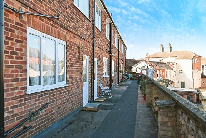 2 Bedroom Flat To Rent In Victoria Road, Diss, IP22