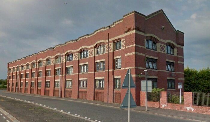2 Bedroom Flat To Rent In Inchinnan Court, Inchinnan Road, Paisley, Renfrewshire PA3