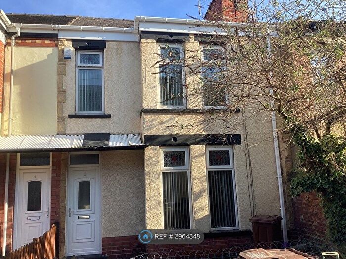 3 Bedroom Terraced House To Rent In The Hollies, Hull, HU5