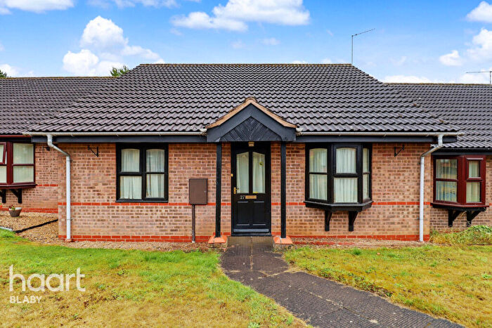 2 Bedroom Bungalow For Sale In Meadow View, Leicester, LE9