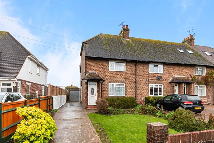 3 Bedroom End Of Terrace House For Sale In Langbury Lane, Ferring, BN12