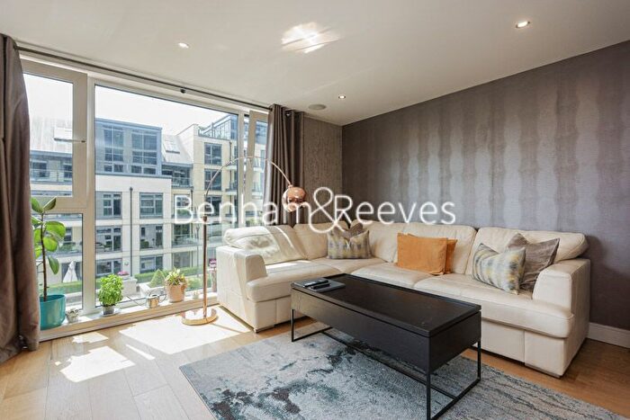 3 Bedroom Flat To Rent In Lensbury Avenue, Imperial Wharf, SW6