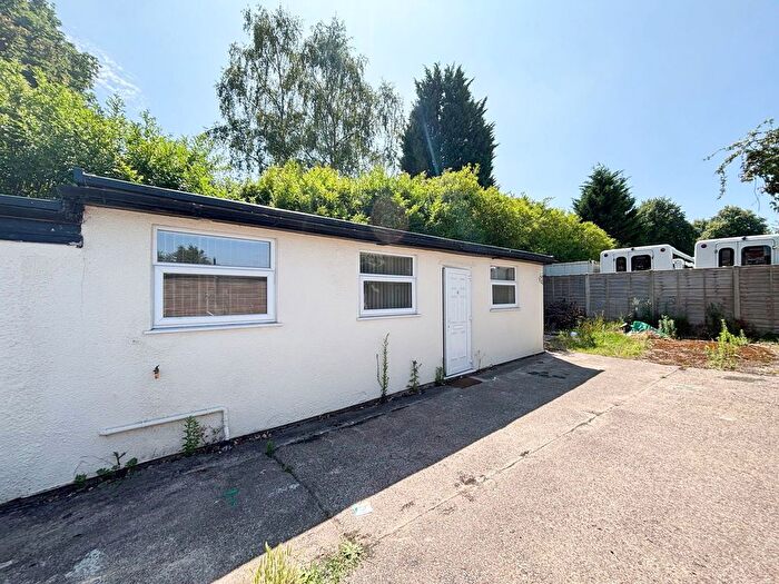 1 Bedroom Flat To Rent In Flat, Summer Road, Erdington, Birmingham, B23