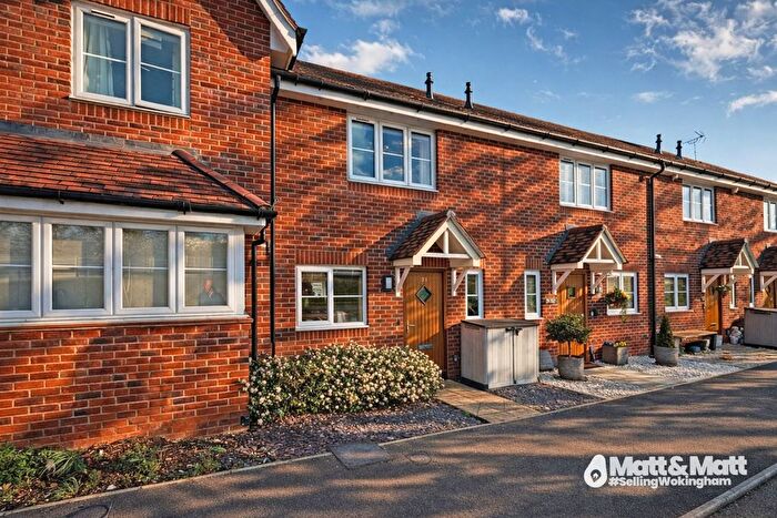 2 Bedroom Terraced House For Sale In Barford Drive, Wokingham, Berkshire, RG40