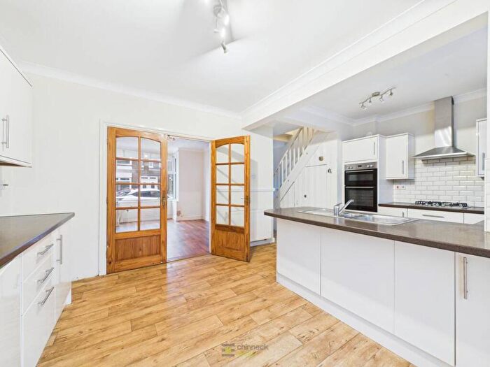 3 Bedroom Semi-Detached House For Sale In Chelmsford Road, Portsmouth, PO2