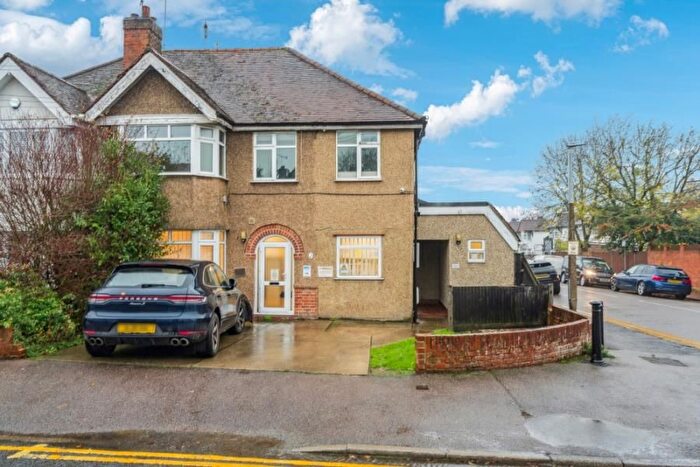 2 Bedroom Maisonette To Rent In Mount View, Rickmansworth, WD3