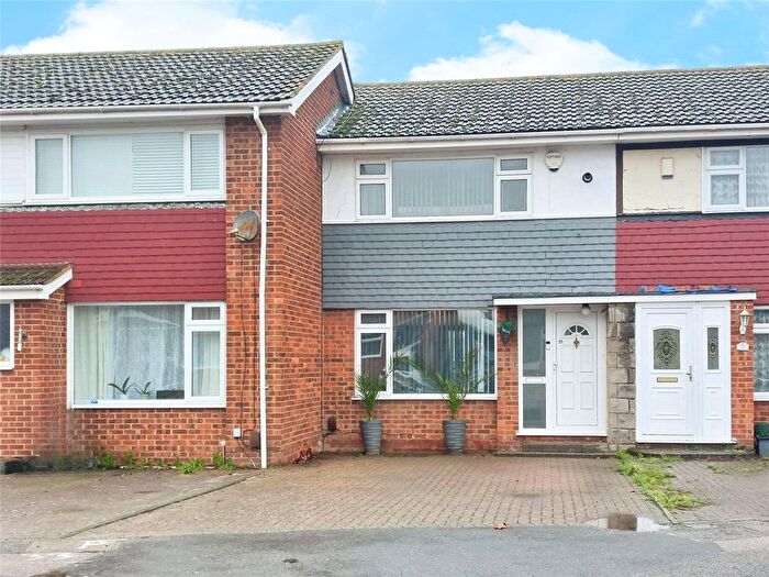 2 Bedroom Terraced House For Sale In Gladstone Drive, Sittingbourne, Kent, ME10