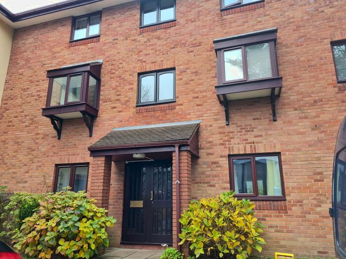 2 Bedroom Flat To Rent In St. Marys Court, Plympton, Plymouth PL7