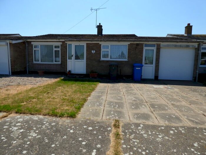 3 Bedroom Detached Bungalow For Sale In Fir Close, Barnby, Beccles, NR34