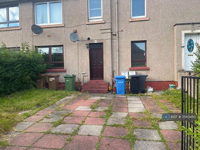 4 Bedroom Flat To Rent In Cardross Crescent, Broxburn, EH52