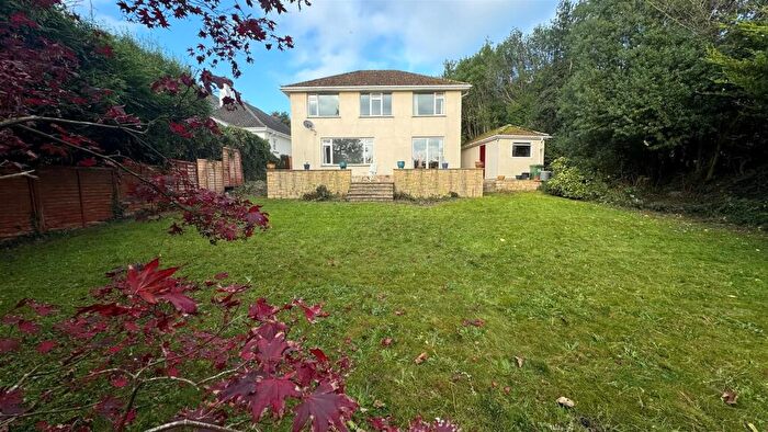 4 Bedroom Detached House For Sale In Higher Park Road, Braunton, EX33