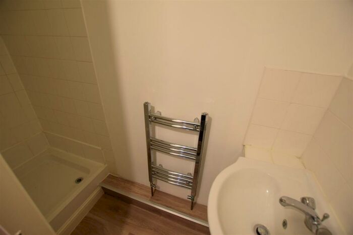 1 Bedroom Flat To Rent In Basford Park Road, Newcastle-under-Lyme, ST5