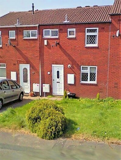 3 Bedroom Terraced House To Rent In Uxbridge Close, Dudley, DY3