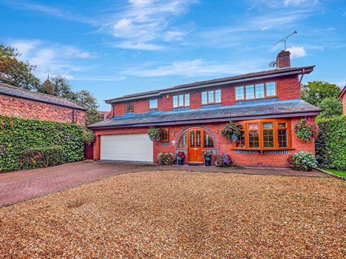 5 Bedroom Detached House For Sale In Clyffes Farm Close, Scarisbrick, Lancashire, L40