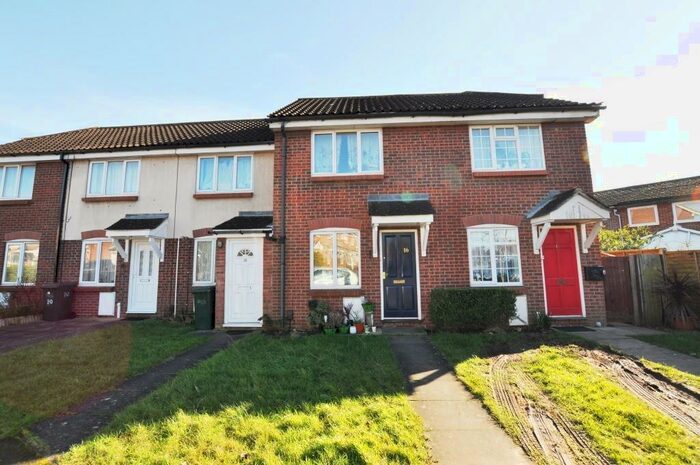 1 Bedroom Terraced House To Rent In Roman Way, Bicester, Oxfordshire, OX26