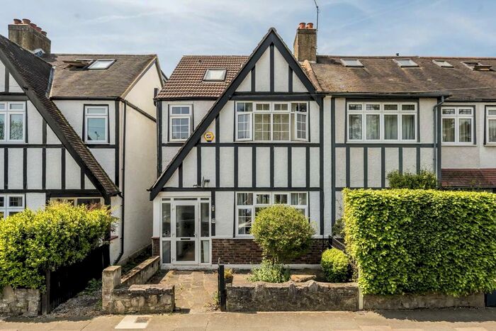 4 Bedroom Property To Rent In Chase Side Avenue, London, SW20