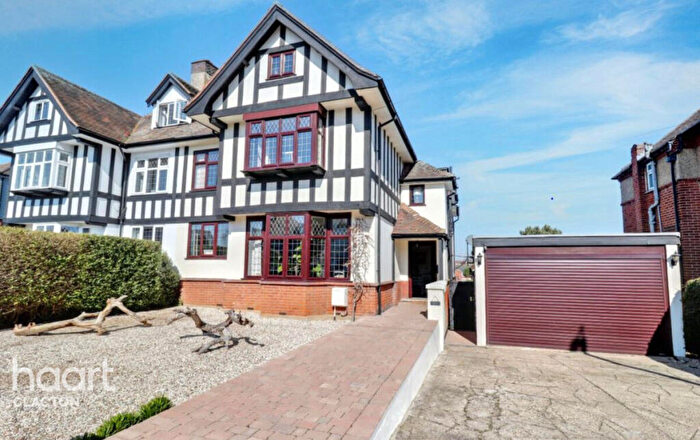 5 Bedroom Semi-Detached House For Sale In Fronks Road, Harwich, CO12