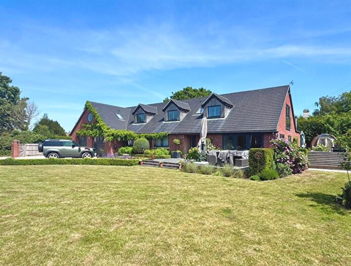 4 Bedroom Detached House For Sale In Crossways, Manor Lane, Chieveley, RG20
