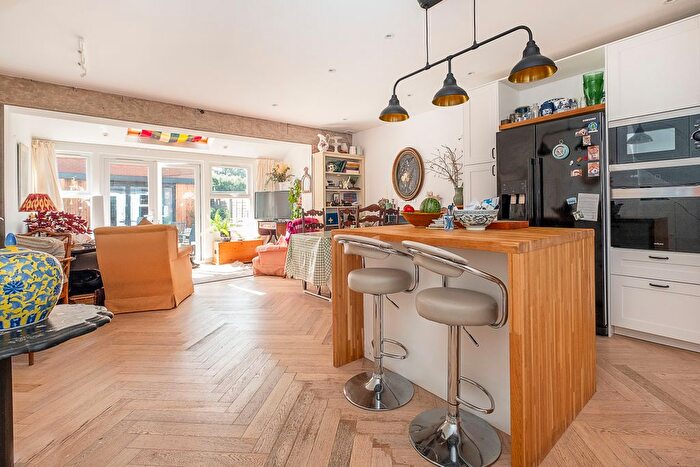 2 Bedroom Terraced House For Sale In Swaffield Road, London, SW18