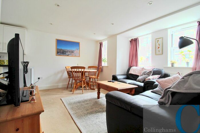 3 Bedroom Terraced House To Rent In Romberg Road, Tooting, SW17