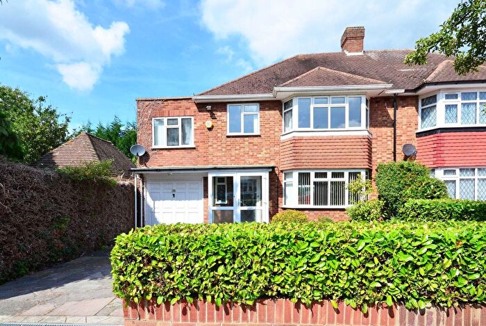 4 Bedroom Property To Rent In Warrender Way, Ruislip, HA4