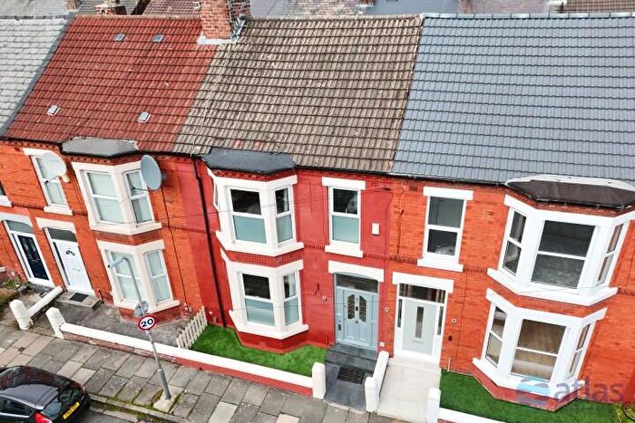 4 Bedroom Terraced House For Sale In Ashdale Road, Mossley Hill, L18