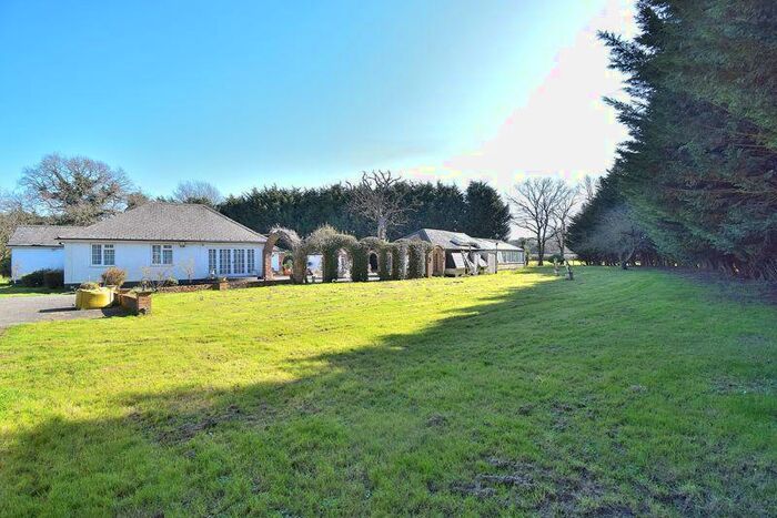 4 Bedroom Detached Bungalow For Sale In Adams View, Sedge Green, CM19