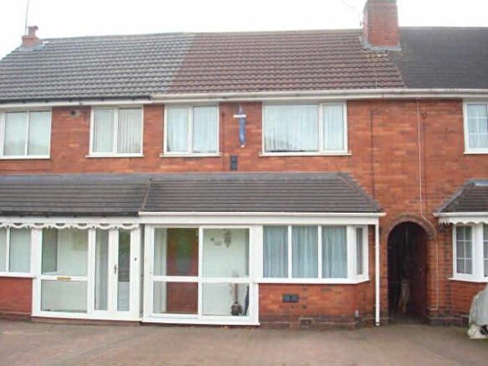 3 Bedroom Property To Rent In Beeches Road, Great Barr, Birmingham, B42