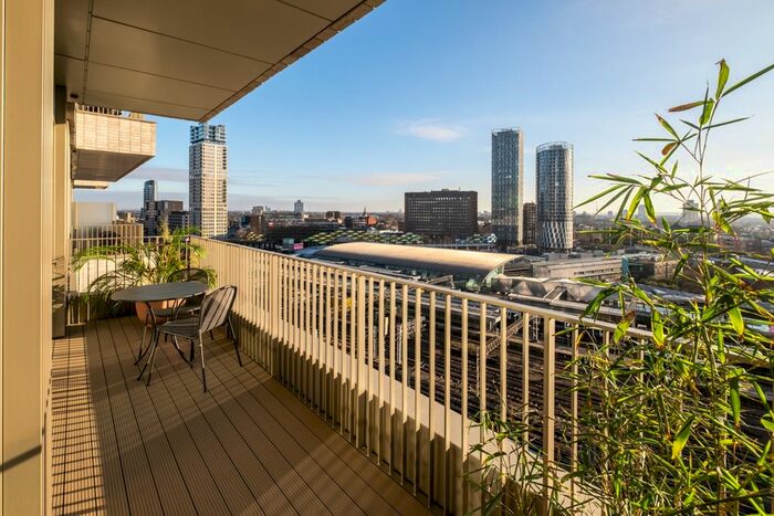 2 Bedroom Flat To Rent In Cherry Park Lane, London, E20