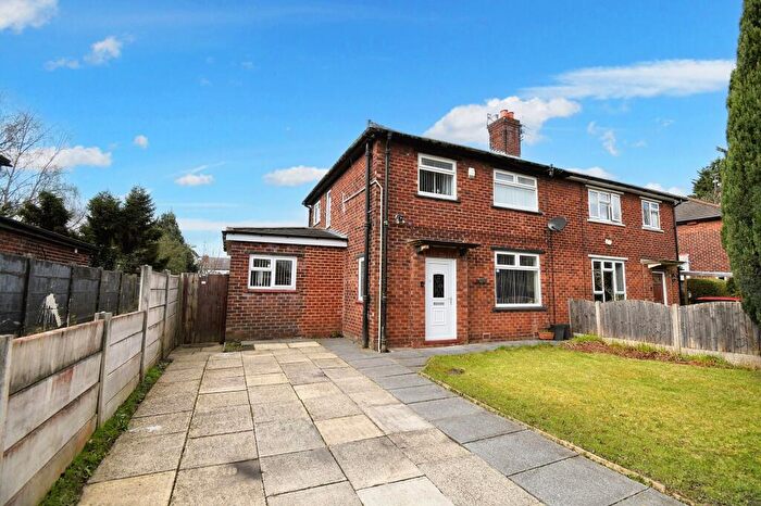 3 Bedroom Semi Detached House For Sale In Larch Road, Eccles, M30