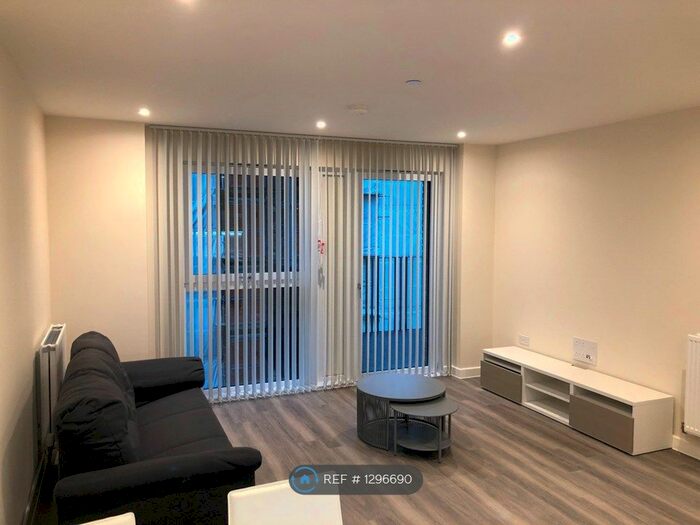 2 Bedroom Flat To Rent In London, London E17
